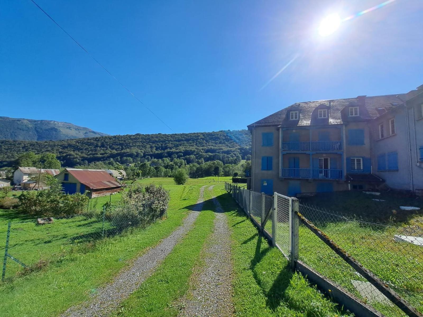 Grand Appartement En Rdc Vallee De Campan Eksteriør bilde